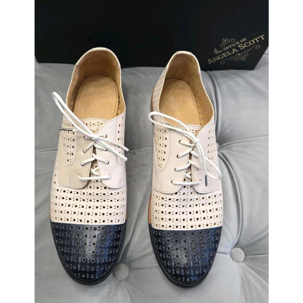 The Office of Angela Scott Ms Gabrielle Perforated Bicolor Womens Shoes 42 11 - Picture 4 of 16